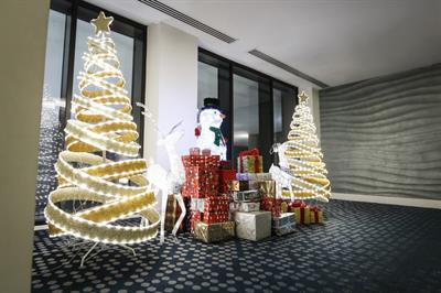 Festive Extravaganza Christmas Parties 2024 at Hilton London Heathrow T5