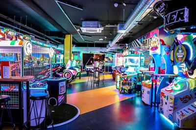 Christmas Parties 2025 at King Pins Cabot Circus Bristol 