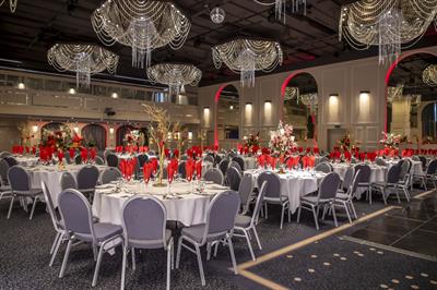Celebrate Christmas Parties 2025 at Mercure Manchester Piccadilly