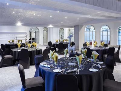 Magical Christmas Parties 2025 at the Mercure Nottingham Sherwood Hotel