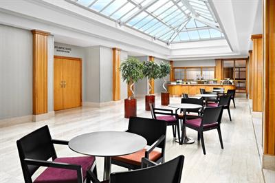 Christmas Parties 2025 at Sheraton Skyline Hotel London Heathrow