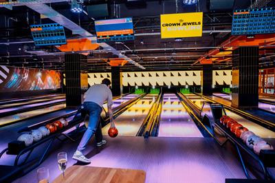 Christmas Parties 2026 at King Pins, Waverley Edinburgh 