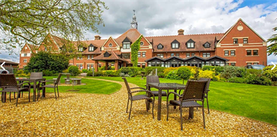 Christmas Parties 2026 at DoubleTree by Hilton Stratford upon Avon