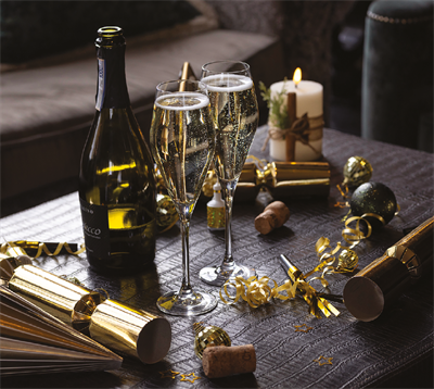 Christmas Parties 2026 at DoubleTree by Hilton Stratford upon Avon