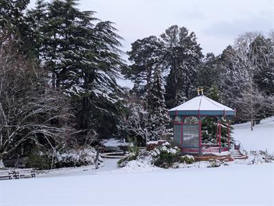 Winter Wonderland Christmas Parties 2026 at Birmingham Botanical Gardens