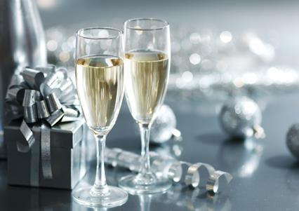 Sparkling All Inclusive Christmas Parties 2022 at Mercure Brighton Seafront Hotel 