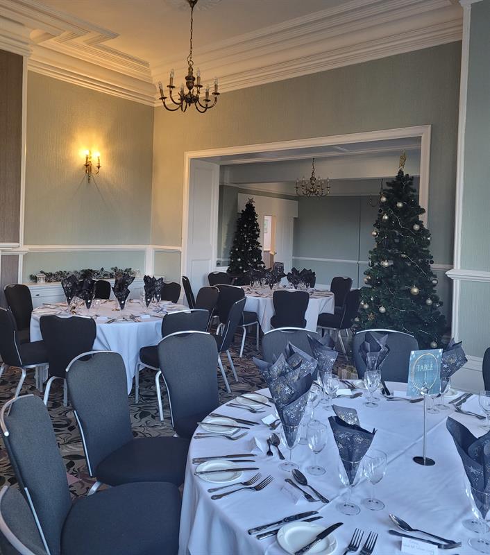 Traditional Christmas Parties 2025 at Mercure Sheffield Kenwood Hall Hotel & Spa