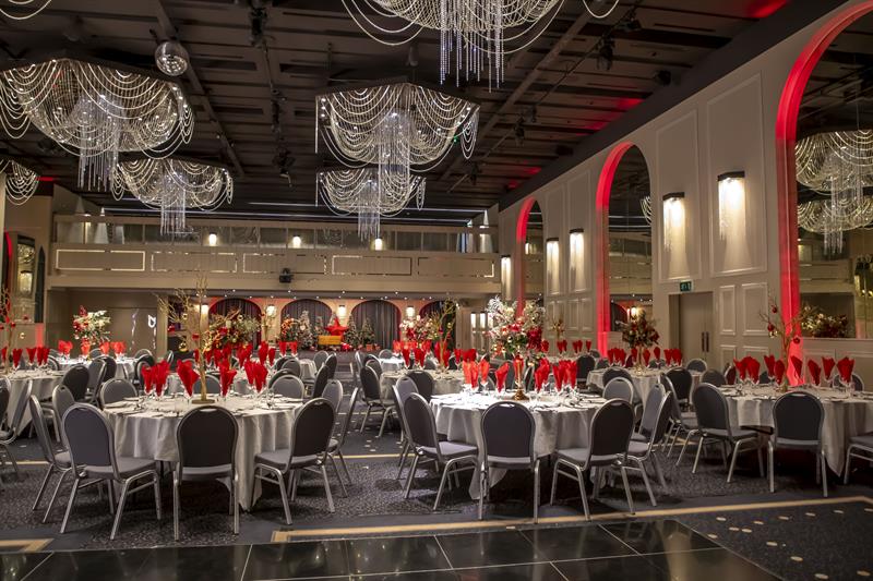 Celebrate Christmas Parties 2025 at Mercure Manchester Piccadilly