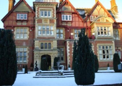 Have a very Pendley Christmas Parties 2022 at Pendley Manor Hotel, Tring